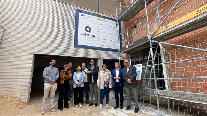 Visitas a las obras del futuro centro de día de personas con TEA