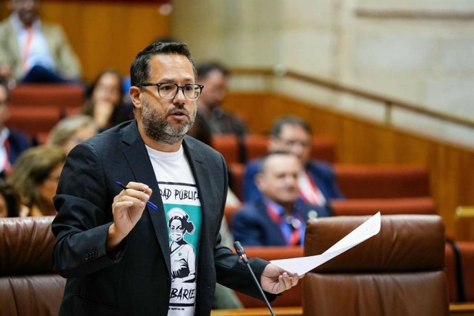 El portavoz de Adelante Andalucía, José Ignacio García, en el Parlamento autonómico.
