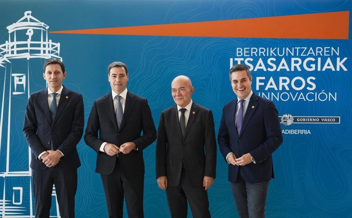 Noël D'Anjou, Imanol Pradales, Juan Ignacio Pérez y Mikel Jauregi