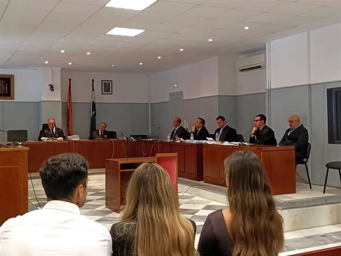 Juicio con jurado contra el acusado de matar a la dueña de un pub de Dalías (Almería).