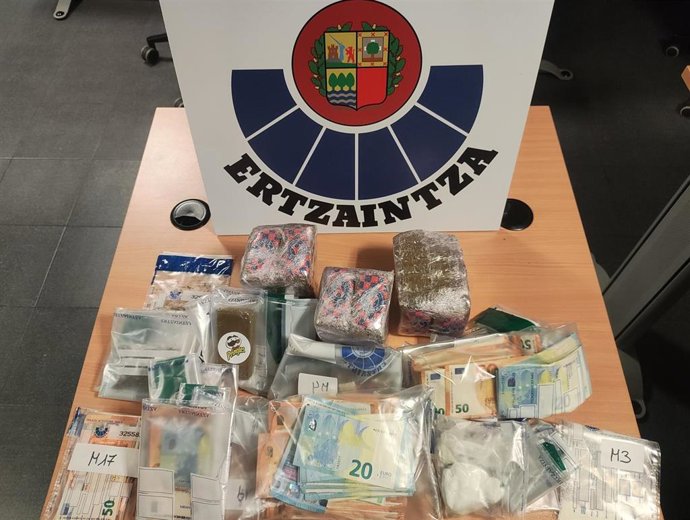Droga incautada en Gernika (Bizkaia)