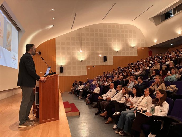 Un momento de la jornada comemorativa de los diez años de la Unidad de Cuidados Paliativos del Reina Sofía de Córdoba.