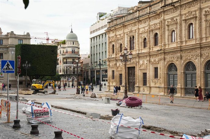 Obras de alumbrado público en la Plaza de San Francisco