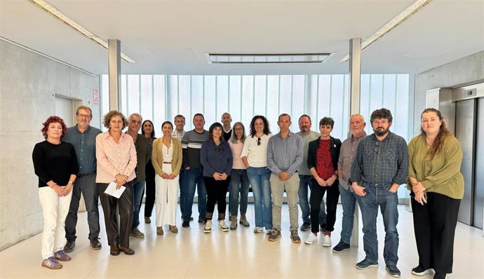 Imagen de una de las sesiones mantenidas en los últimos meses con representantes municipales.