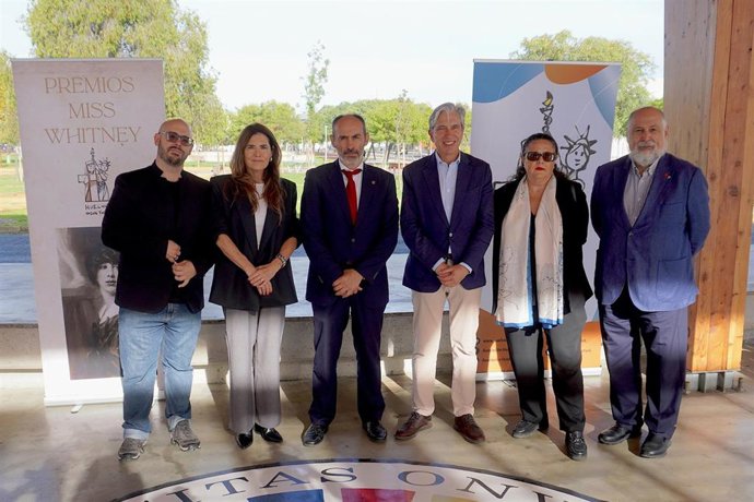 Foto de familia de los Premios Gertrude Vanderbilt Whitney.