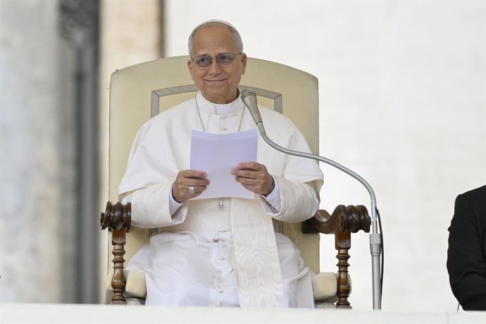 29 October 2025, Vatican, Vatican City: Pope Leo XIV leads the weekly general audience at St Peter's Square in The Vatican. Photo: -/IPA via ZUMA Press/dpa