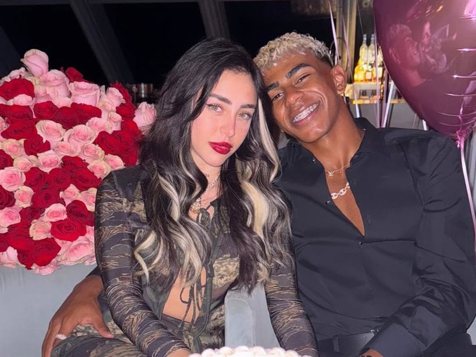 Archivo - Lamine Yamal y Nicki Nicole en el 25 cumpleaños de la cantante
