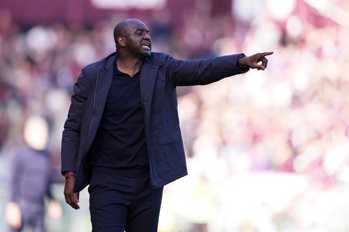 Patrick Vieira, durante un partido del Genoa.