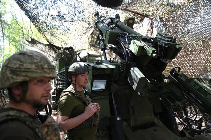 Archivo - Una unidad de artillería ucraniana cerca de Pokrovsk, en Donetsk