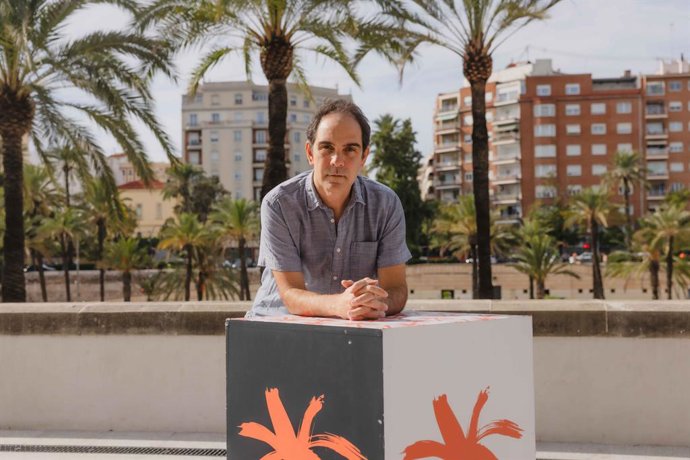 El director portugués Sandro Aguilar presenta 'Primeira pessoa do plural' en la Mostra de València- Cinema del Mediterrani.