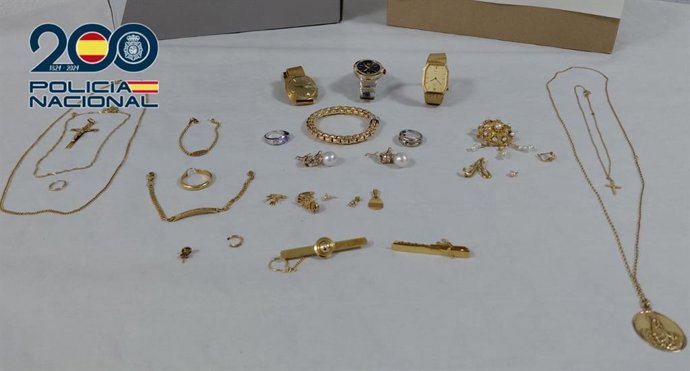 Detenida una empleada de hogar por sustraer joyas del domicilio donde trabajaba en València