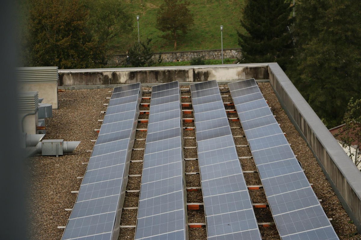 El Gobierno moviliza más de cinco millones en Andalucía para el desarrollo de 16 proyectos de comunidades energéticas