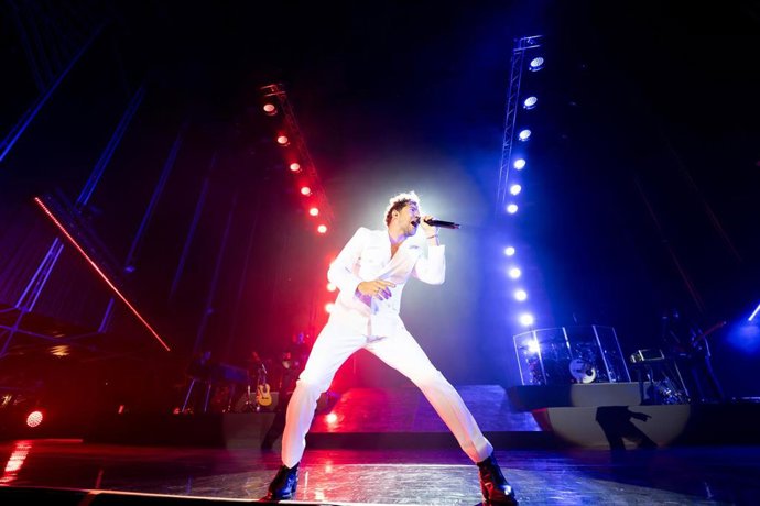 Archivo - El cantante David Bisbal durante un concierto celebrado en Sevilla en 2023. 