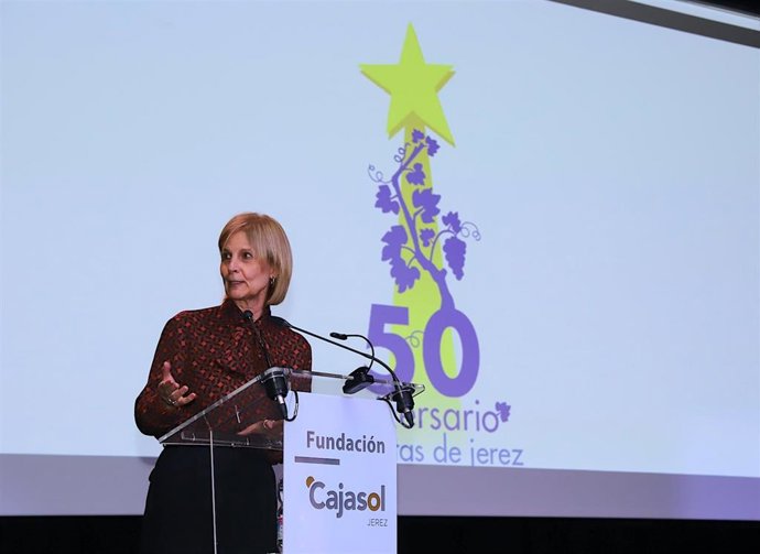 La alcaldesa de Jerez, María José García-Pelayo, en la presentación oficial de la Campaña de Navidad 2025-2026 de la Asociación de Belenistas de Jerez.