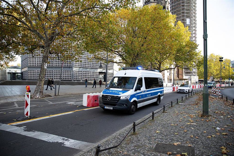 Imagen de archivo de una furgoneta de la Policía en Berlín 