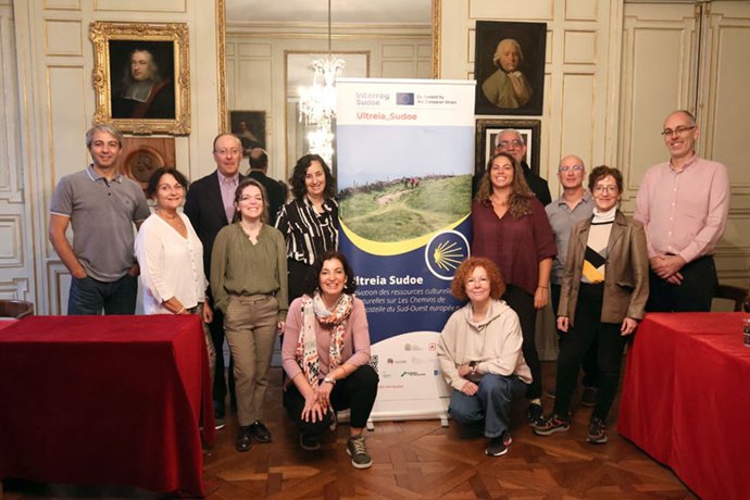 Los participantes durante su estancia de cooperación en Toulouse