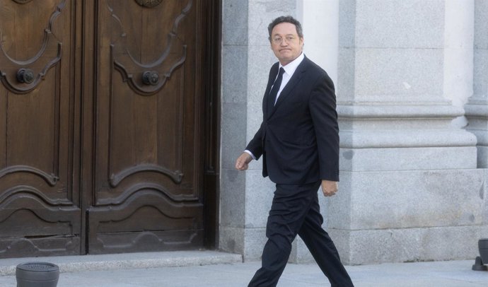 El fiscal General del Estado, Álvaro García Ortiz, durante la primera jornada del juicio al fiscal general del Estado, Álvaro García Ortiz, en el Tribunal Supremo, a 3 de noviembre de 2025, en Madrid (España). 