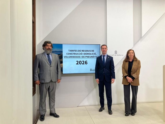 El presidente, Llorenç Galmés, y el vicepresidente del Consell de Mallorca, Pedro Bestard.