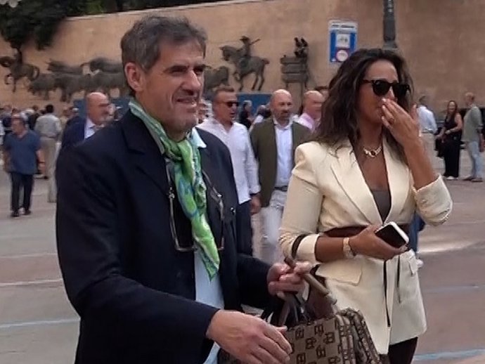 Humberto Janeiro, con una amiga en Las Ventas