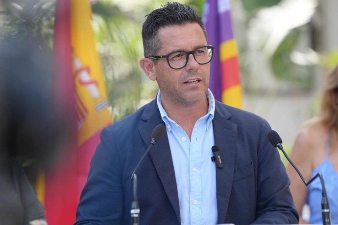 Archivo - El alcalde de Ibiza, Rafa Triguero, durante una presentación