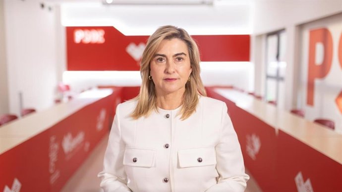 La portavoz del Grupo Parlamentario Socialista en la Asamblea Regional, Carmina Fernández