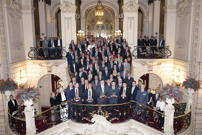 Foto de familia Foro Telecos 2025