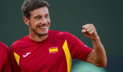 Tenis