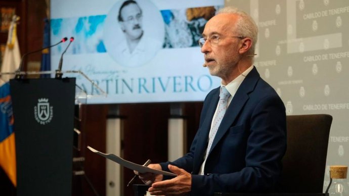 Carmelo Rivero, premio 'Patricio Estévanez Murphy'