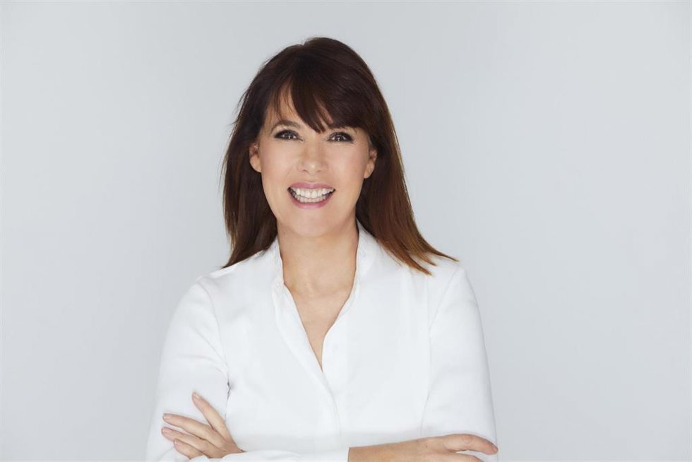 Archivo - La directora, guionista y productora Mabel Lozano.