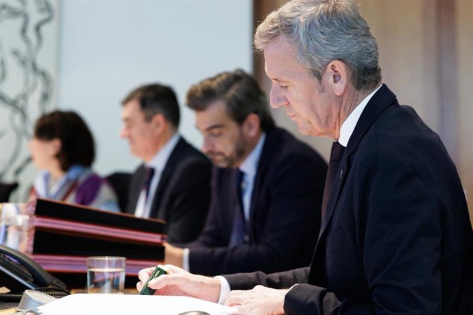 El presidente de la Xunta, Alfonso Rueda, preside la reunión del Consello de la Xunta.