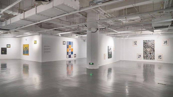 El artista malagueño Jorge Rando prosigue su imparable gira por China, donde ha inaugurado la exposición 'La pintura sin amor es solo color sin alma' en el Jinji Lake Art Museum de la ciudad de Suzhou