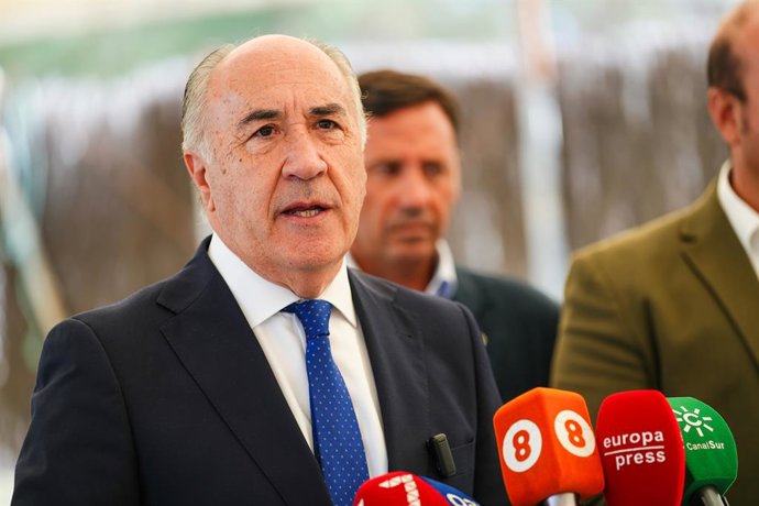 Archivo - Intervención del alcalde de Algeciras, José Ignacio Landaluce,tras una visita realizada a (CEGMA). A 2 de septiembre de 2025 en Algeciras, Cádiz (Andalucía, España). La consejera de Sostenibilidad y Medio Ambiente de la Junta de Andalucía, Catal