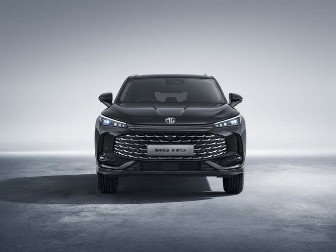 Archivo - El MG HS PHEV logra por tercer mes consecutivo ser el híbrido enchufable más vendido en España.