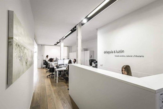 : Abrir una empresa en España siendo extranjero, dificultades frecuentes y cómo superarlas