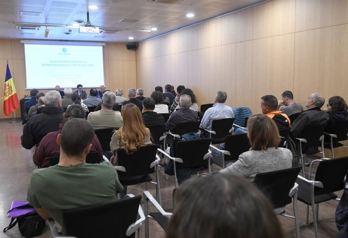Un Instante De La Reunión Del Gobierno Con Los Ganaderos.
