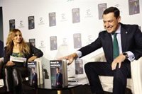 Moreno pide diferenciar el clima político de "Madrid y España" y afirma que "no se plantea perder la mayoría absoluta"