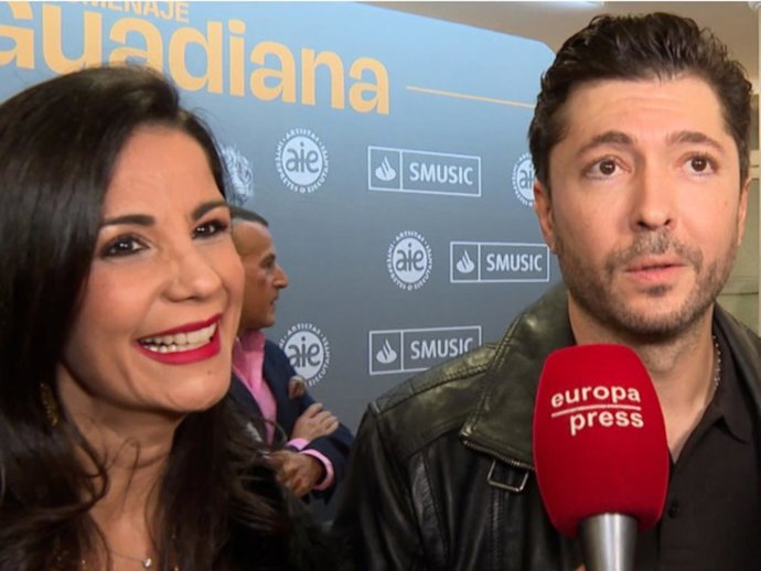 Angel Cristo Jr y Ana Herminia asisten al homenaje de 'El Guadiana'