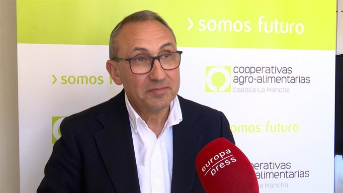Archivo - El director general de Cooperativas Agroalimentarias, Juan Miguel del Real.