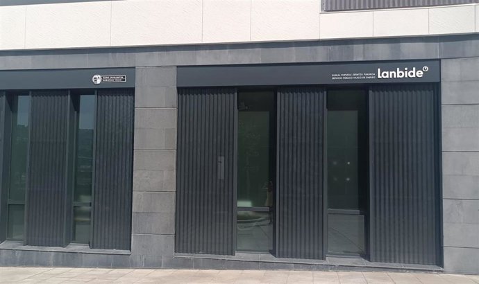 Archivo - Oficina de Lanbide en Bilbao