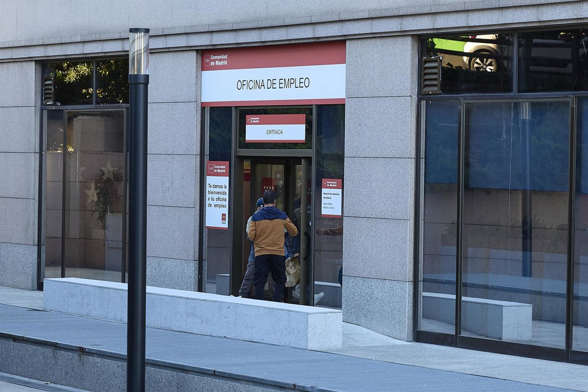 El paro sube en la Comunidad de Madrid en 2.281 personas en octubre, hasta los 280.337 desempleados