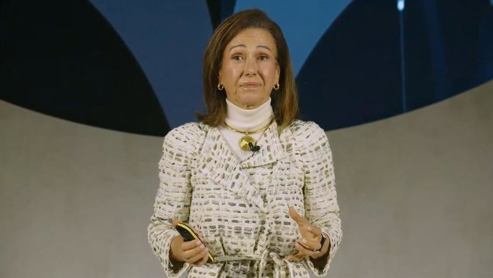 La presidenta de Banco Santander, Ana Botín, interviene en la Conferencia Internacional de Banca, que celebra anualmente la entidad. El 4 de noviembre de 2025.
