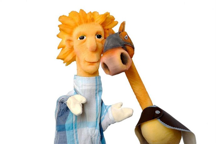 Kapaieie Títeres presenta 'Polen, un héroe hecho flores'.