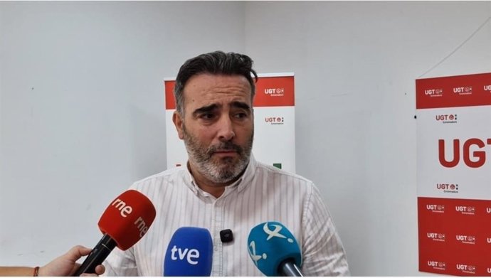El secretario de Política Institucional y Empleo de UGT Extremadura, Francisco Morcillo.