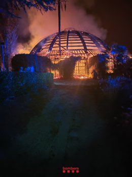 Incendio en la cúpula de madera del restaurante Mas Marroch de los hermanos Roca en Vilablareix (Girona)