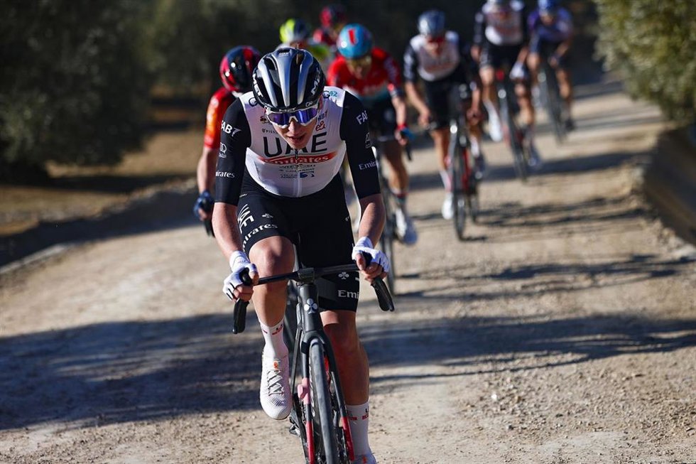 Archivo - El ciclista esloveno Tadej Pogacar (UAE Team Emirates) en la Clásica Jaén Paraíso Interior 2023