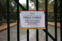Sevilla cierra este miércoles parques, instalaciones deportivas y cementerio ante el aviso naranja por lluvia