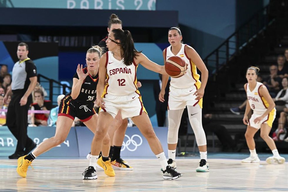 Archivo - La jugadora española Maite Cazorla, durante un partido con España en los Juegos Olímpicos de París 2024.