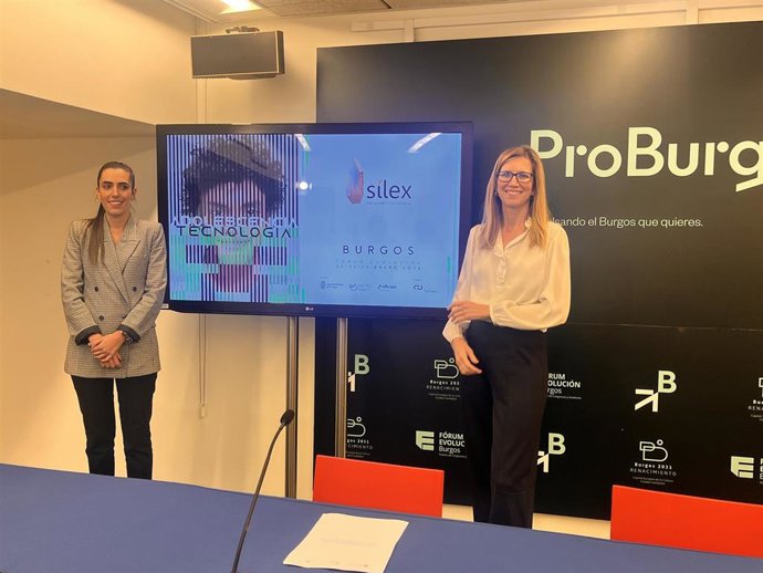 Ballesteros y Rosa Molina durante la presentación de 'Silex'.