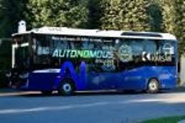 TMB prueba "por primera vez" un bus autónomo que circulará por Montjuïc durante 10 días