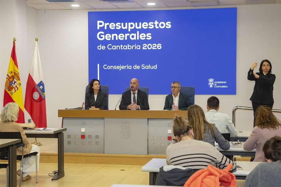 El consejero de Salud, César Pascual, presenta los presupuestos de su departamento para 2026
